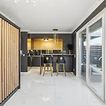 Midnight Garden - Homfi Collection