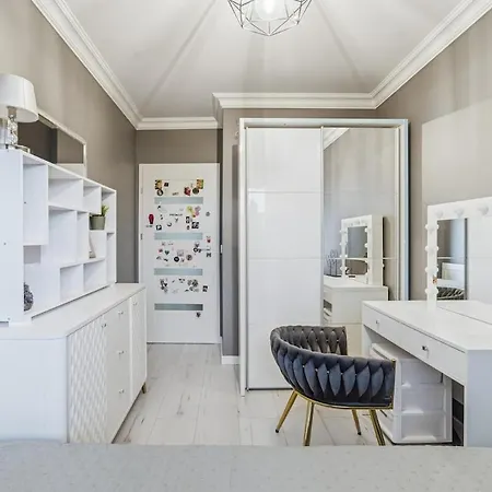 Midnight Garden - Homfi Collection Apartamento *