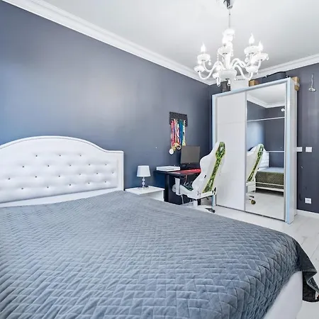 Midnight Garden - Homfi Collection Apartment Katowice