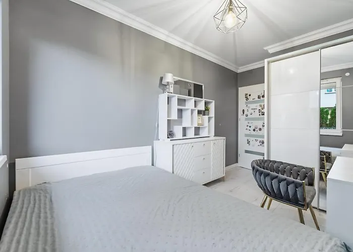 Apartment Midnight Garden - Homfi Collection